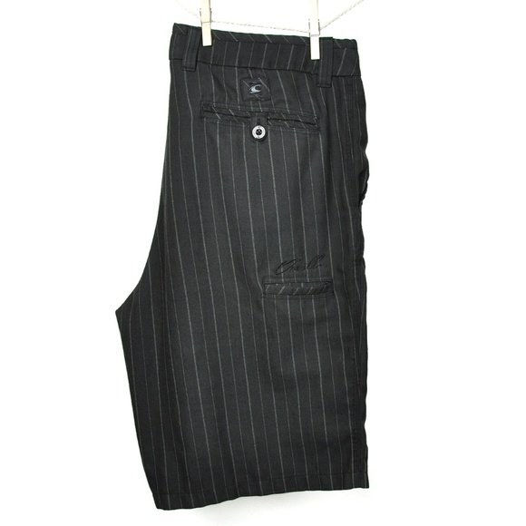 O'NEILL Men's Pinstripe Classic Walk Skater Shorts - Picture 2 of 8